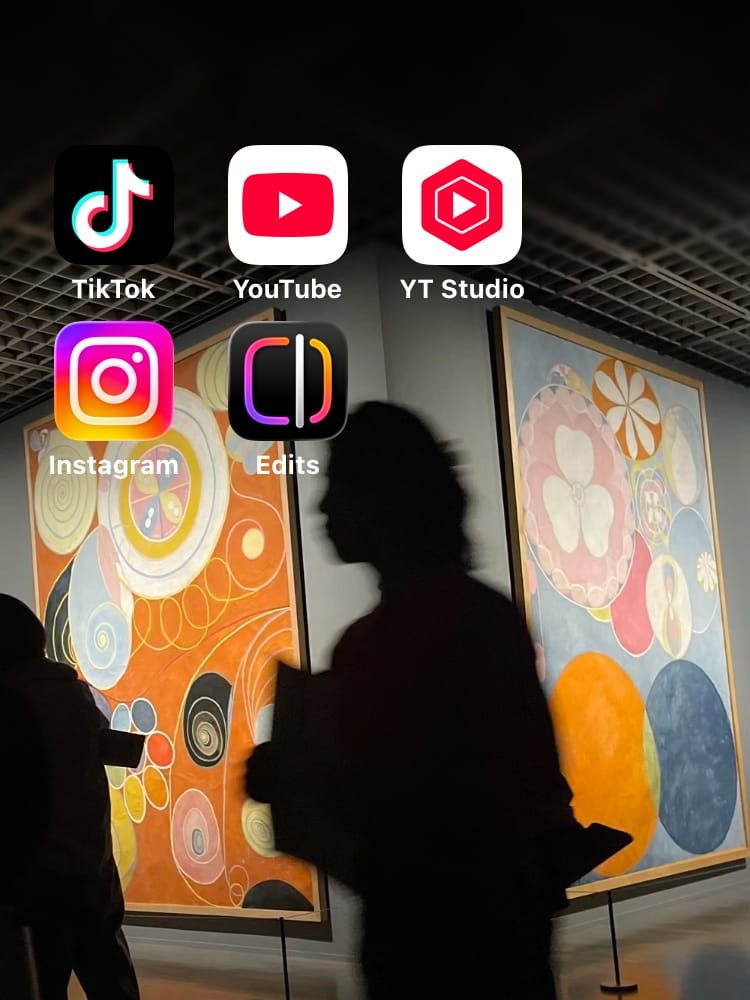 Long Form & Short Form Videos (Blogmas 2)